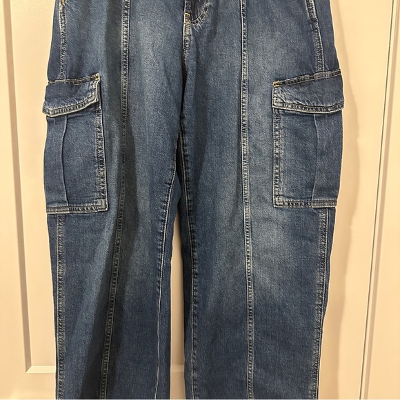 Gap ‘90’s Loose Fit Cargo Mid Rise Blue Denim Jeans Waist 30 Petite Women’s - Picture 3 of 13